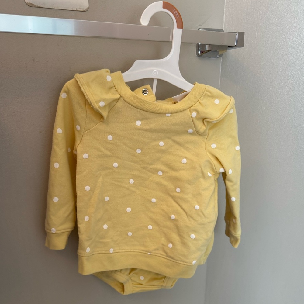 Cat and Jack 12 month Yellow Polkadot Set